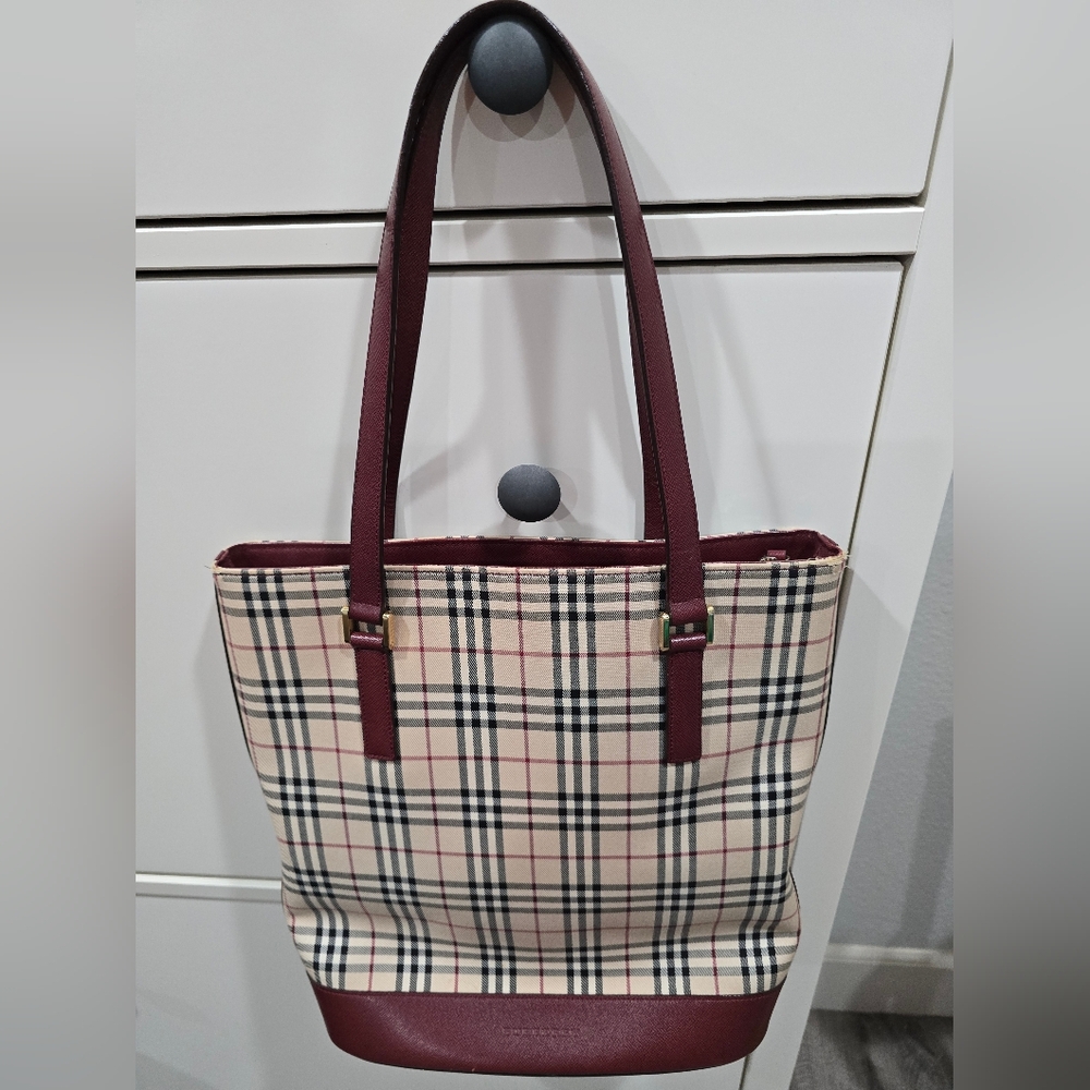 Burberry Nova Check Tote - Burgundy and Cream.
